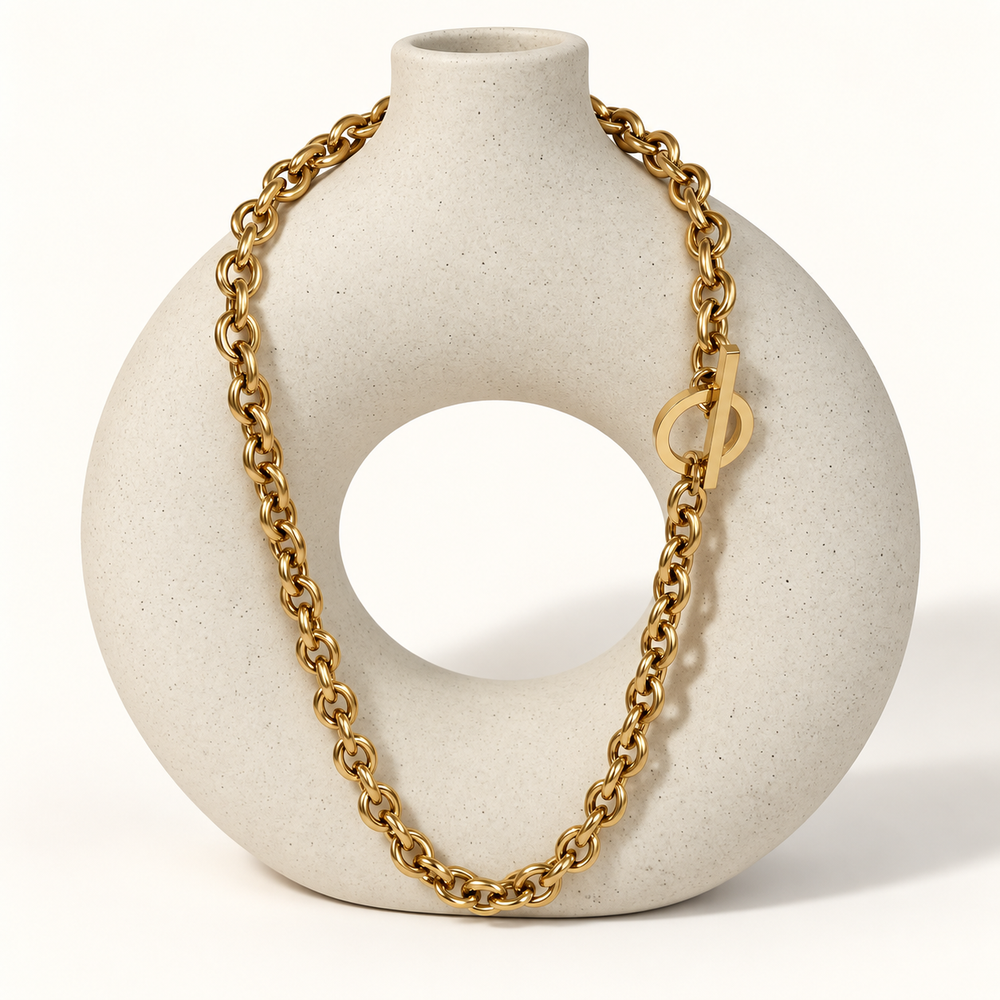 Dorada Toggle Link Necklace