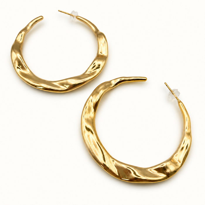 The Lucia Hoops