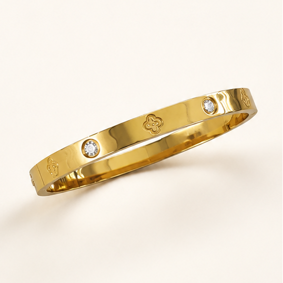 The Trebol Bangle