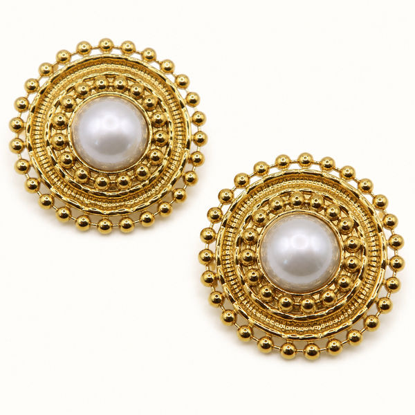 The Reina Studs