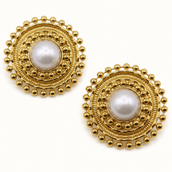 The Reina Studs