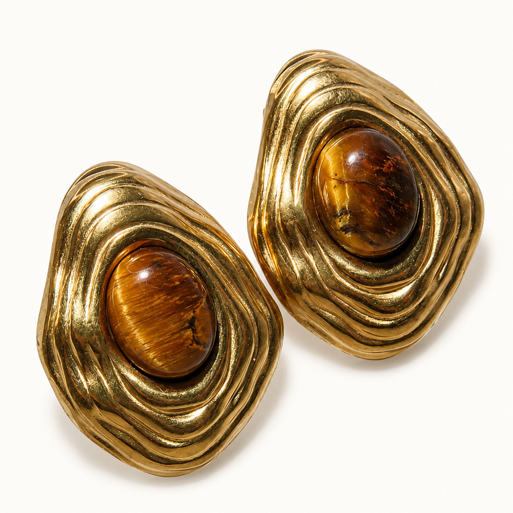 The Vera Studs